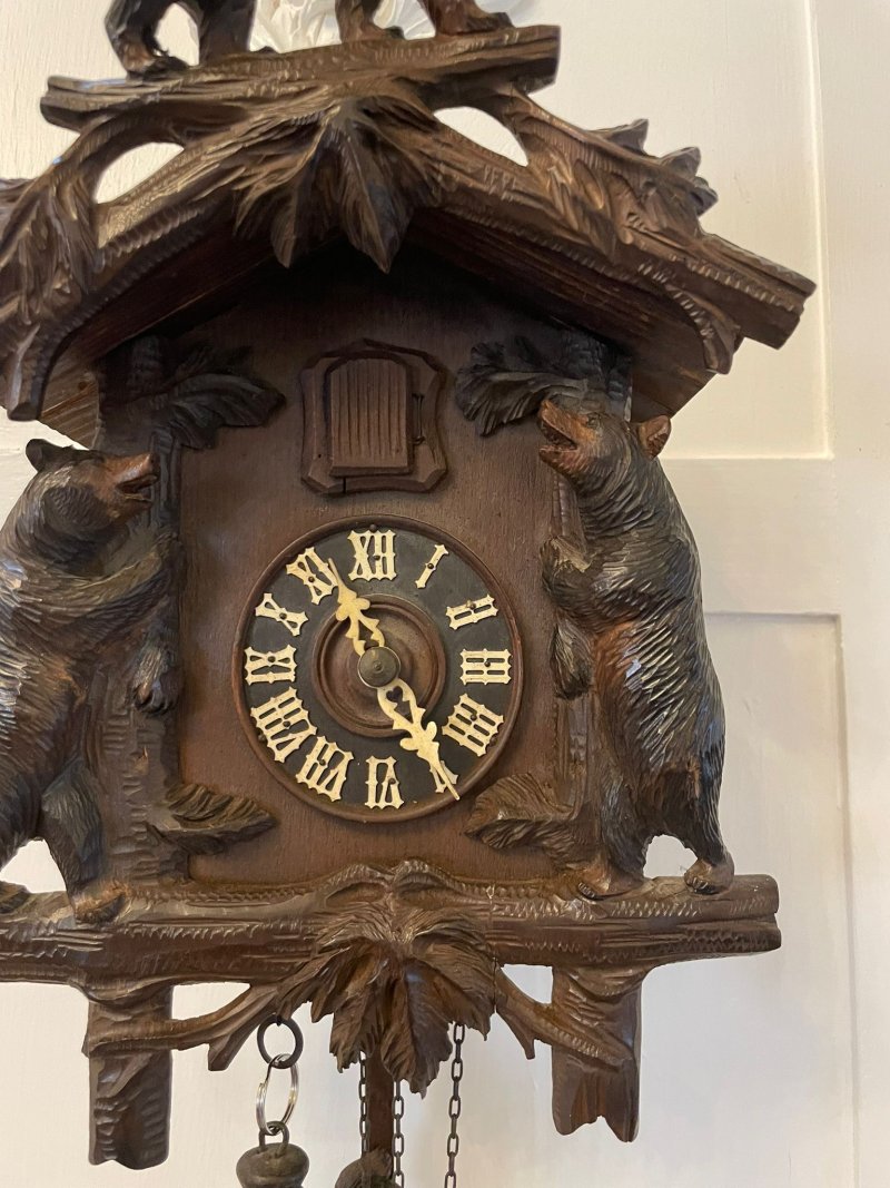 Quality Antique Black Forest Carved Bear Cuckoo Clock - Image 7